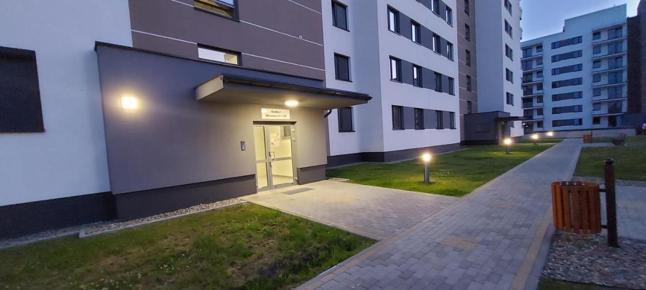 New Space 30% Off, Self Chieck-in, Netflix Apartment Rzeszow