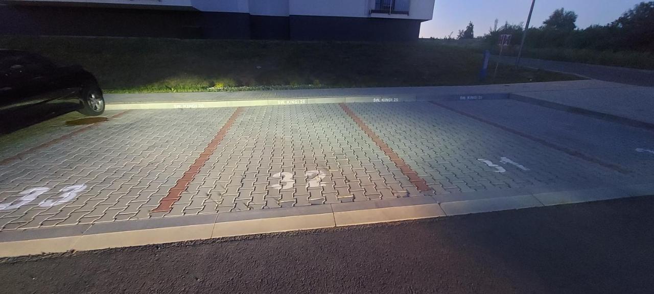 New Space 30% Off, Self Chieck-in, Netflix Apartment Rzeszow